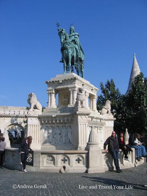 St Stephen's statue in Budapest, 